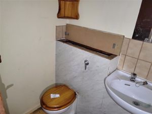 Photo 1- click for photo gallery